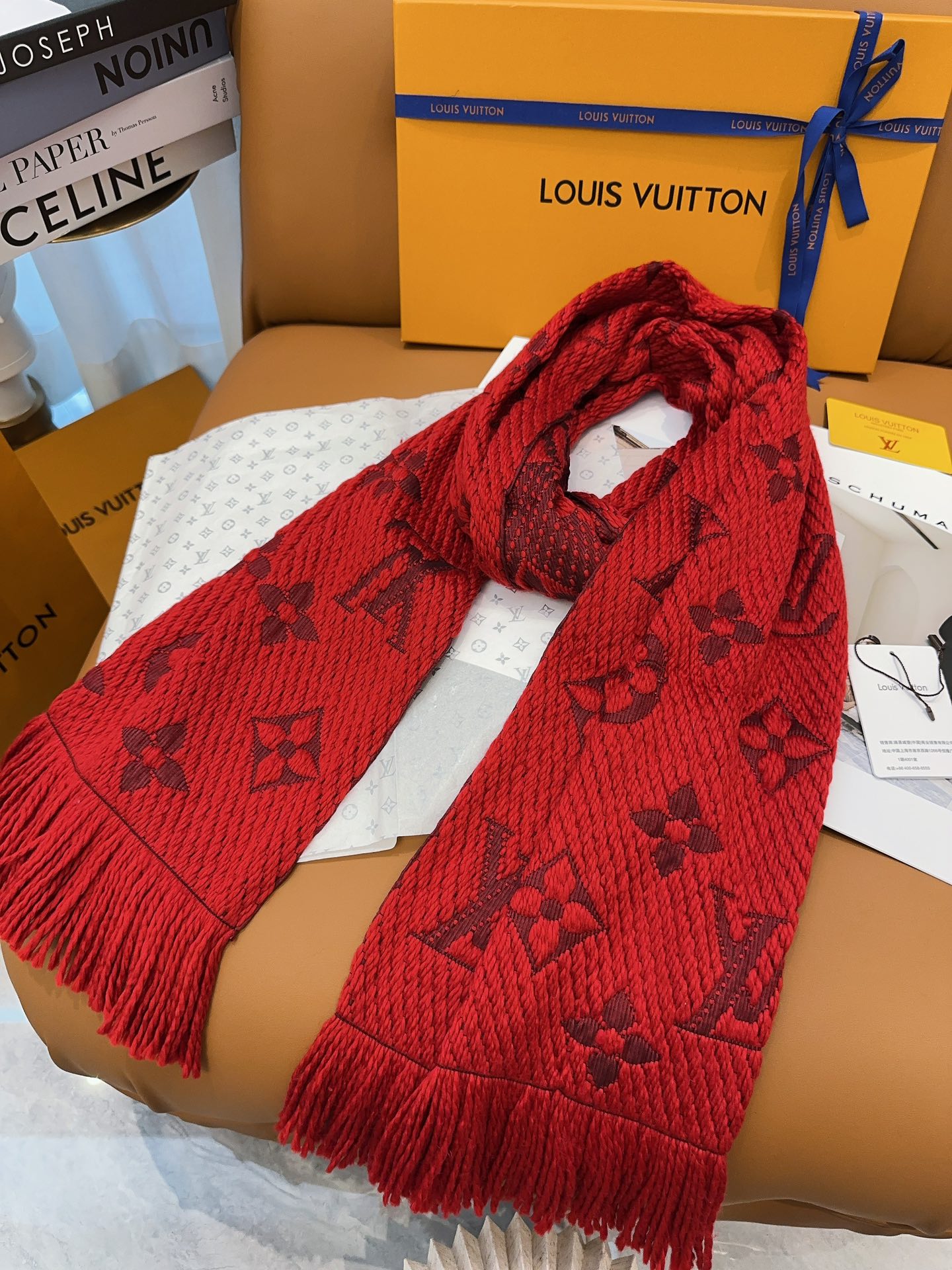 LV Autumn and Winter Wool Scarves Red